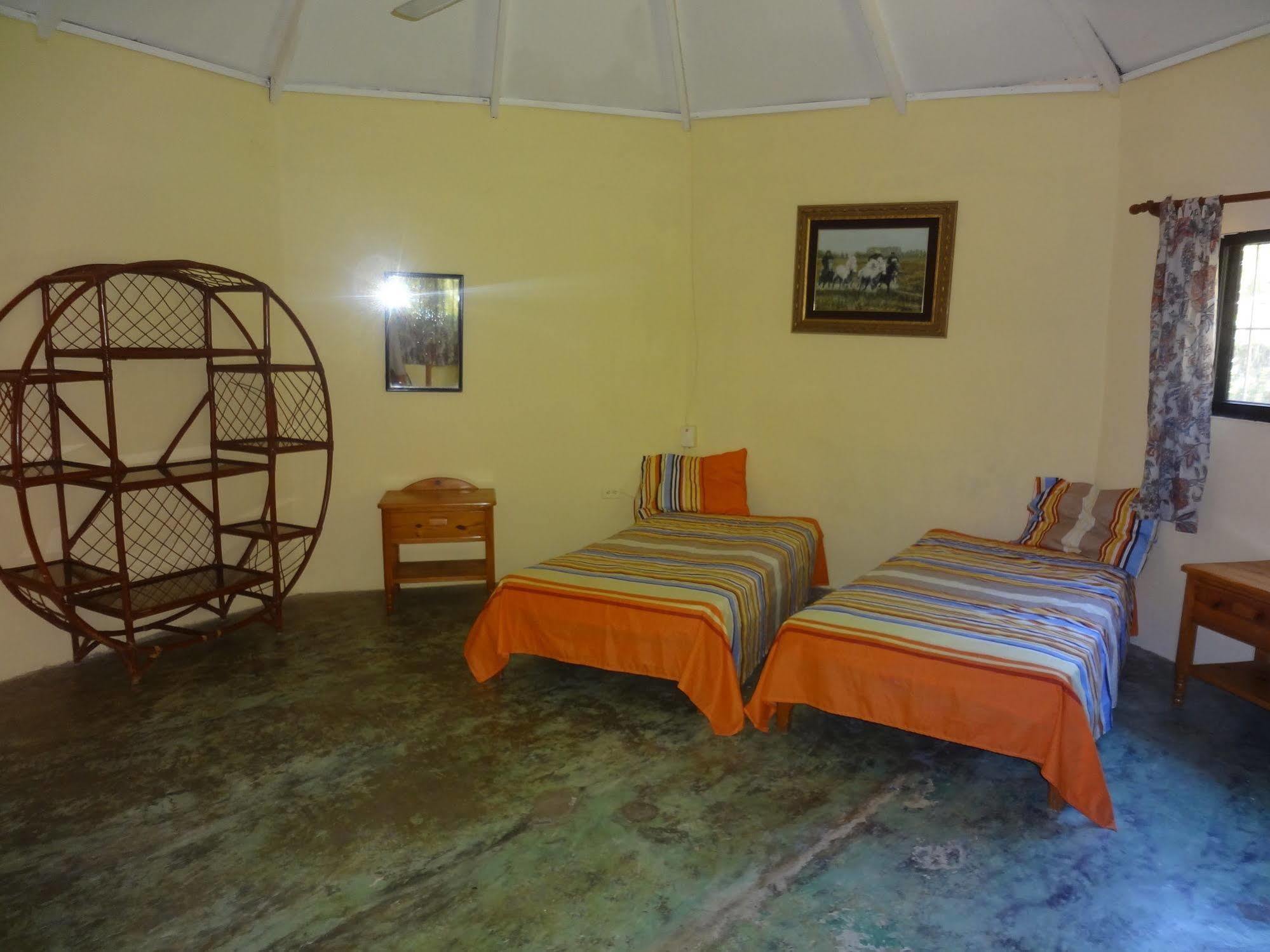 Gipsy Ranch Rooms Cabarete Eksteriør billede